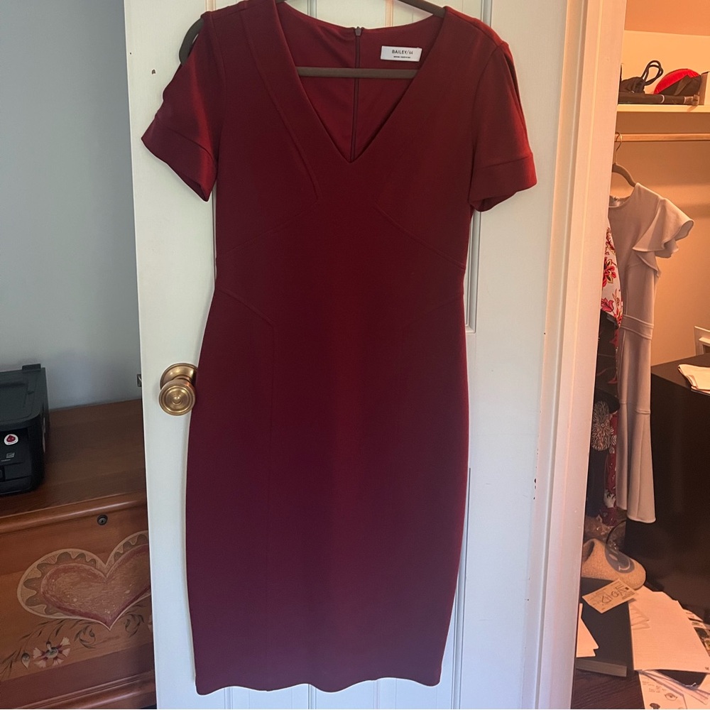 Bailey 44 burgundy business casual dress with princess seaming, size M